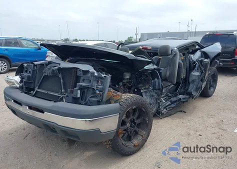 2003 Chevrolet Silverado 1500 Ls z USA, uszkodzony, nr VIN 2GCEC19V031214867